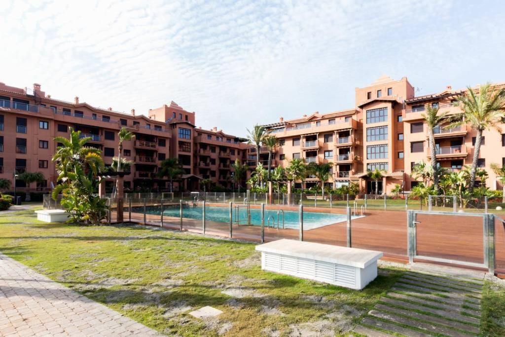 Pushe Playa Granada Beach & Golf 20 Motril Ngoại thất bức ảnh
